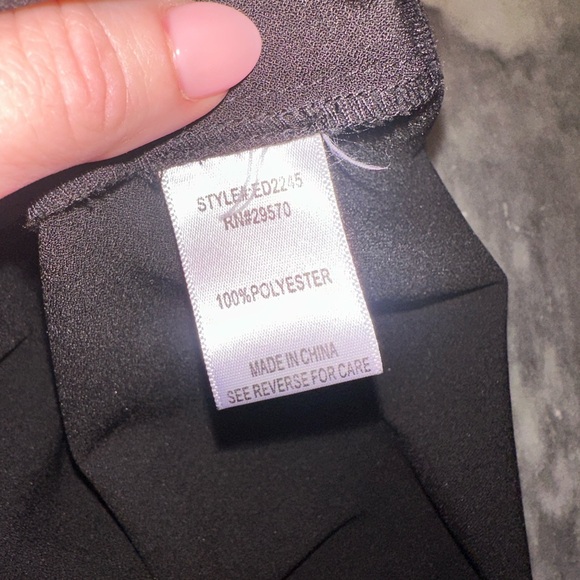 EUC Everly Size Medium Womens Black Dress‎ with Gold Lace Detail - Picture 9 of 11